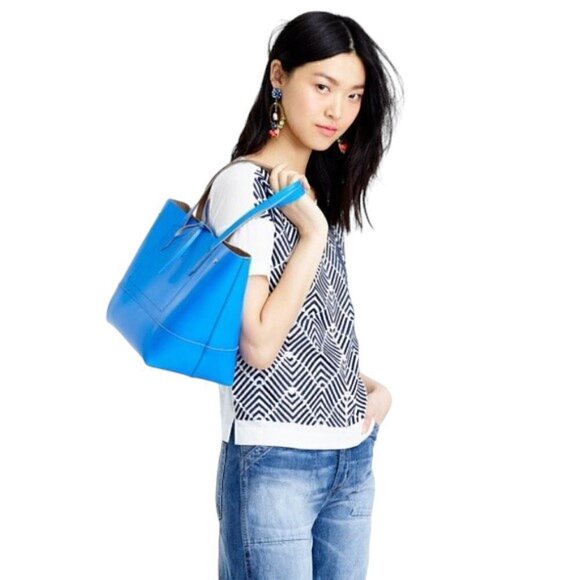 J. Crew Tops - J. CREW Herringbone Print Short Sleeve Top - Size XS